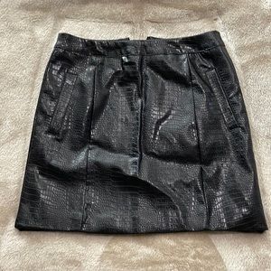 Altaricy State Faux Crocodile Leather mini skirt